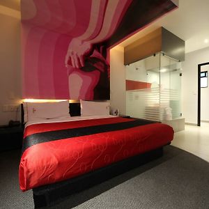 Auto Hotel Marques (Adults Only)